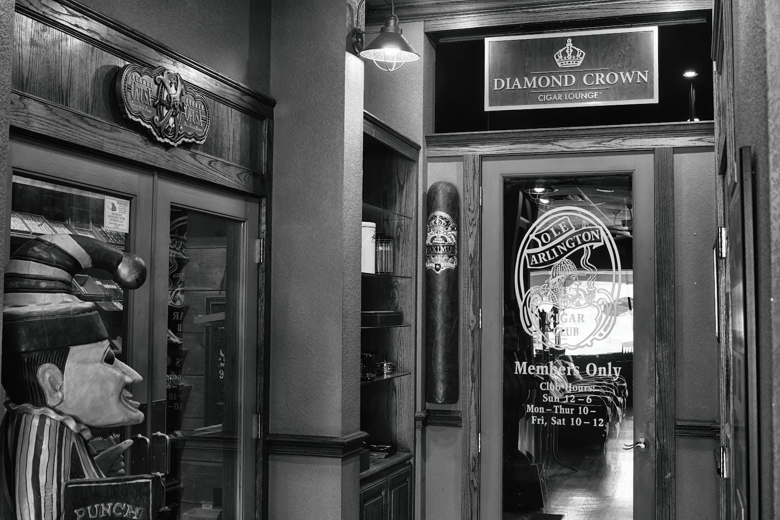Arlington Cigar & Tobacco (HQ)