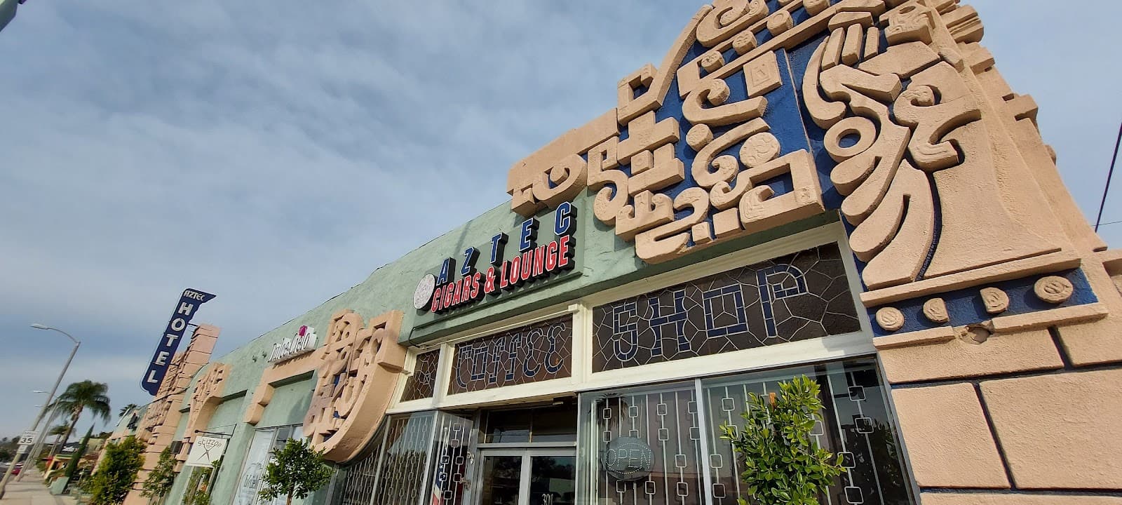 Aztec Cigar Company