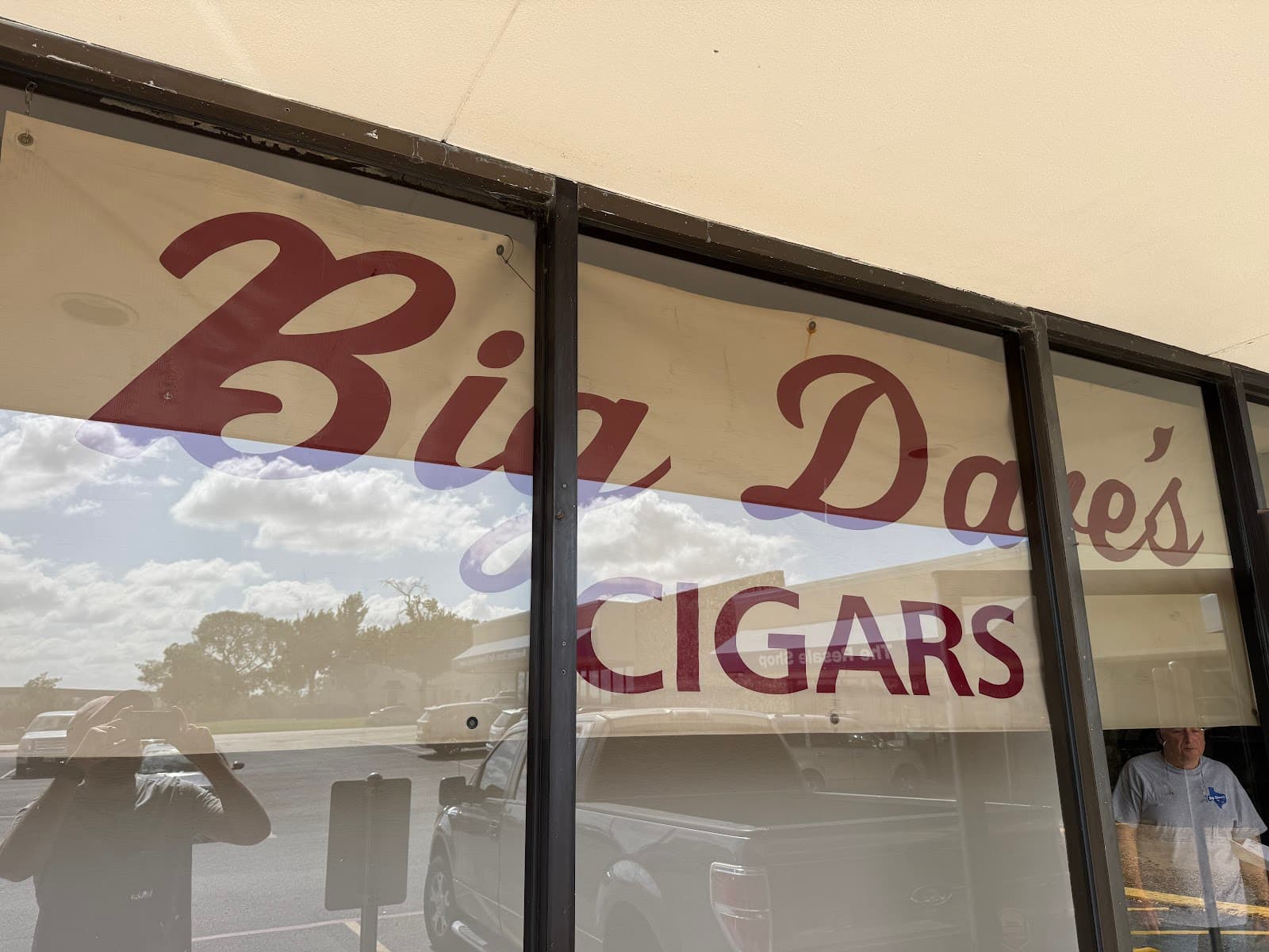 Big Dave's Cigars
