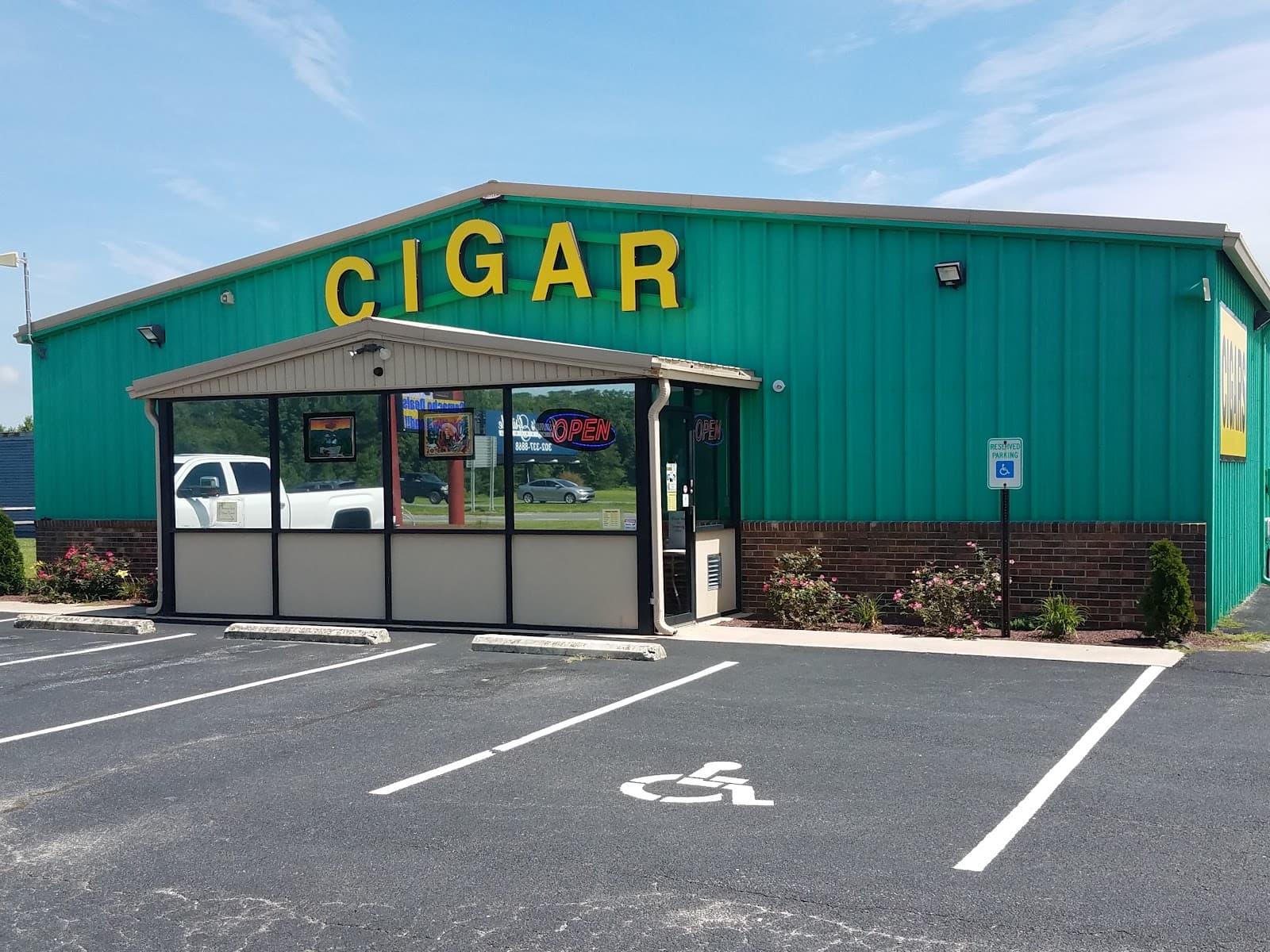 Big Humidor Cigar