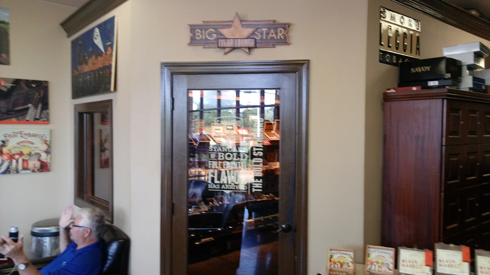 Big Star Cigar Lounge