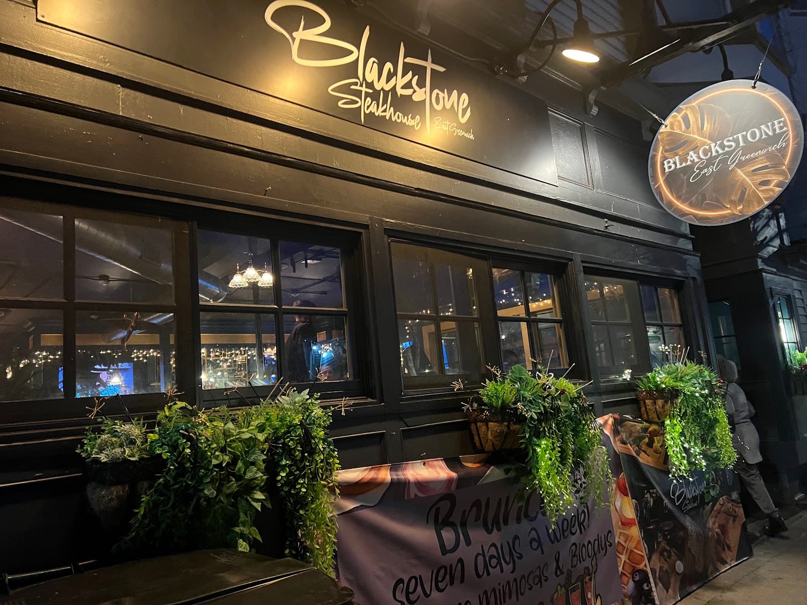 Blackstone's Cigar And Martini Bar