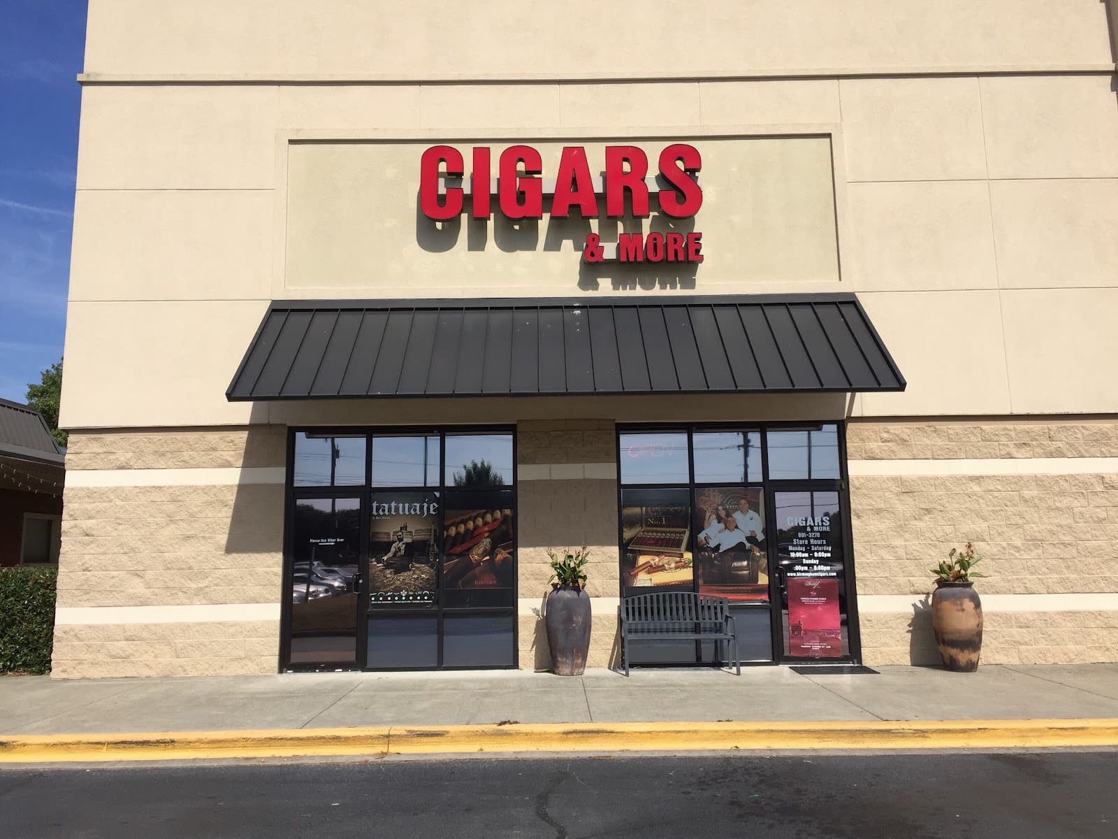 Cigars & More 280