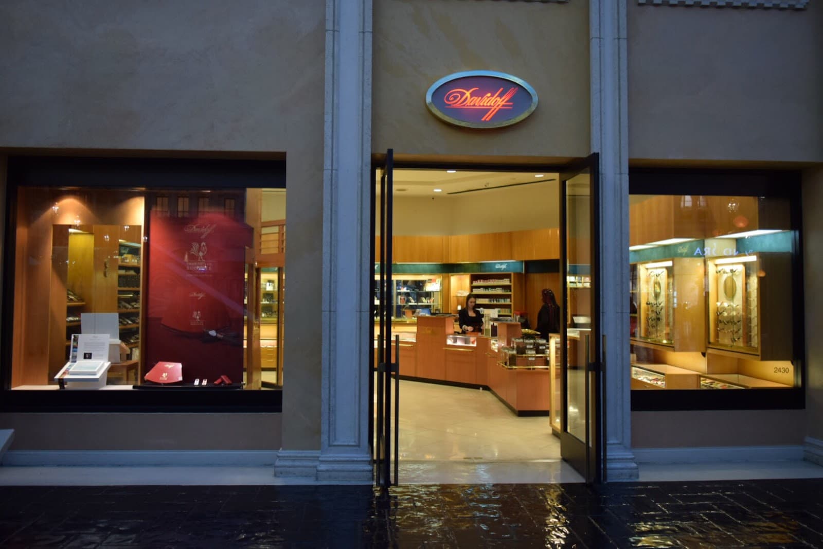 Davidoff of Geneva @ Mandalay Bay Hotel & Casino