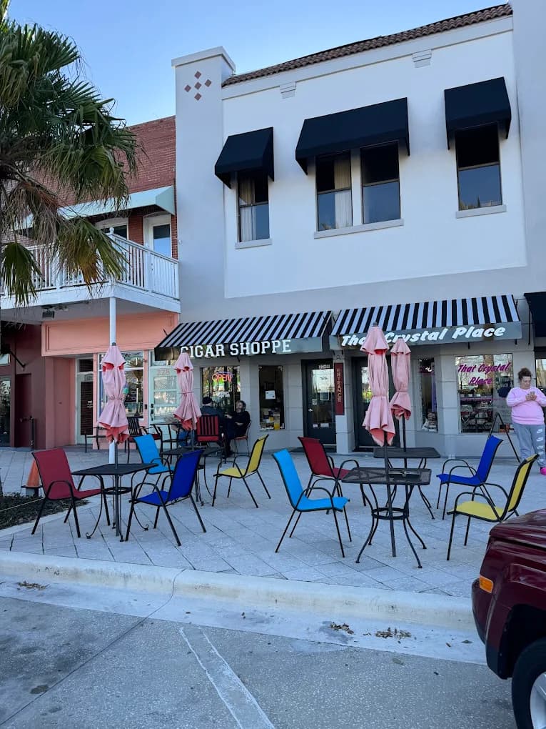 Daytona Cigar Club & Lounge