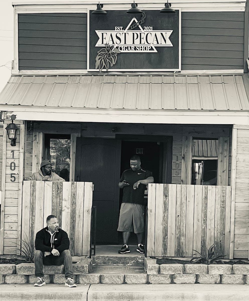 East Pecan Cigars