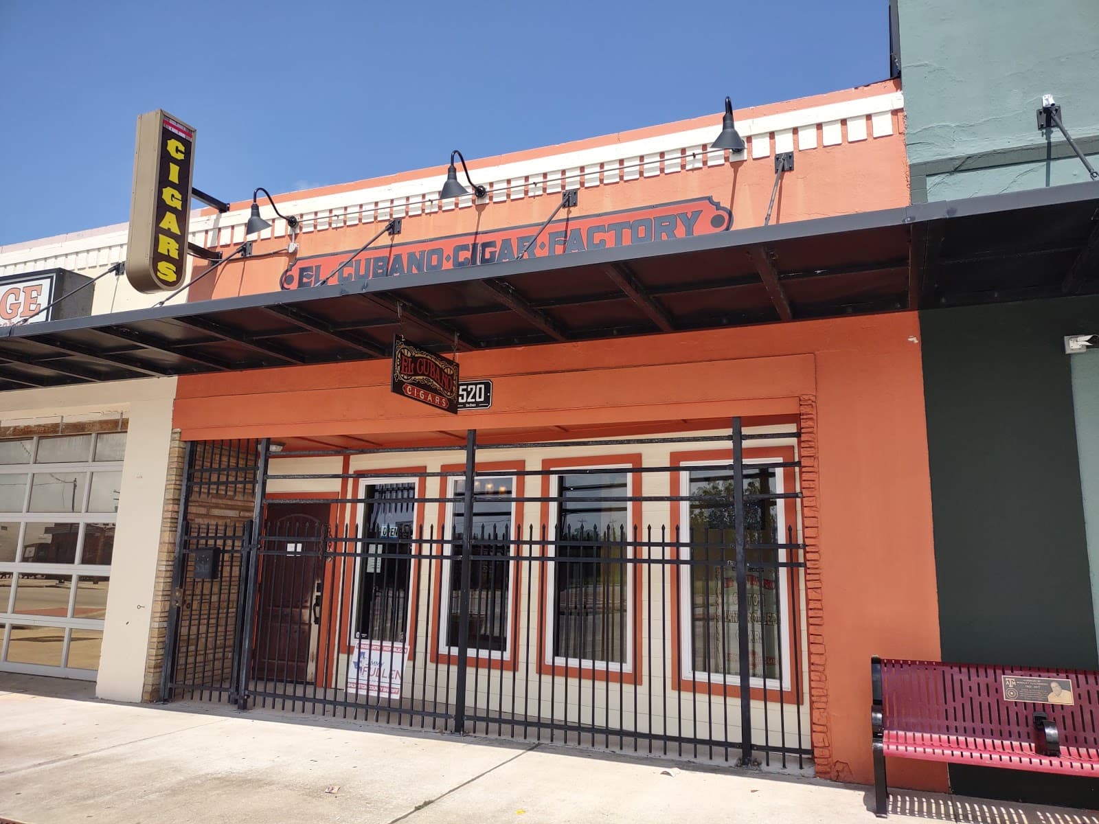 El Cubano Cigars Texas City