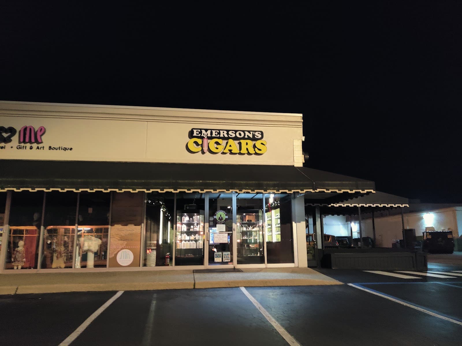 Emerson's Cigars - Virginia Beach/Hilltop