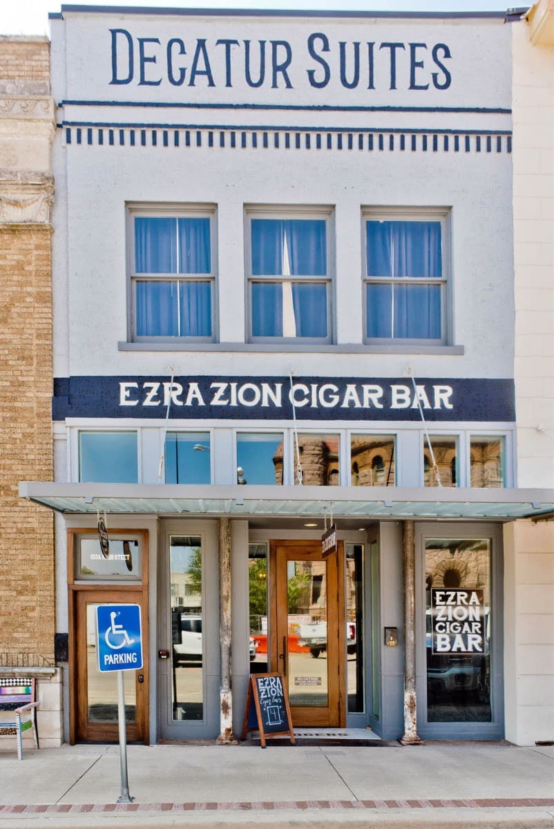 Ezra Zion Cigar Bar