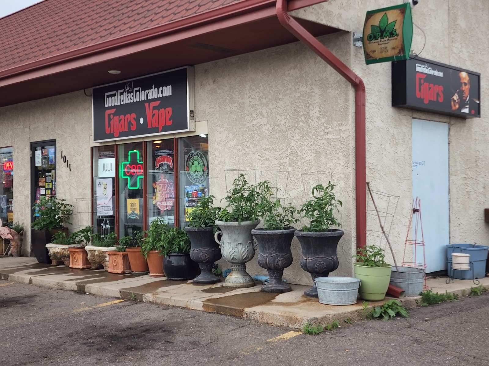 GoodFellas Smoke Shop