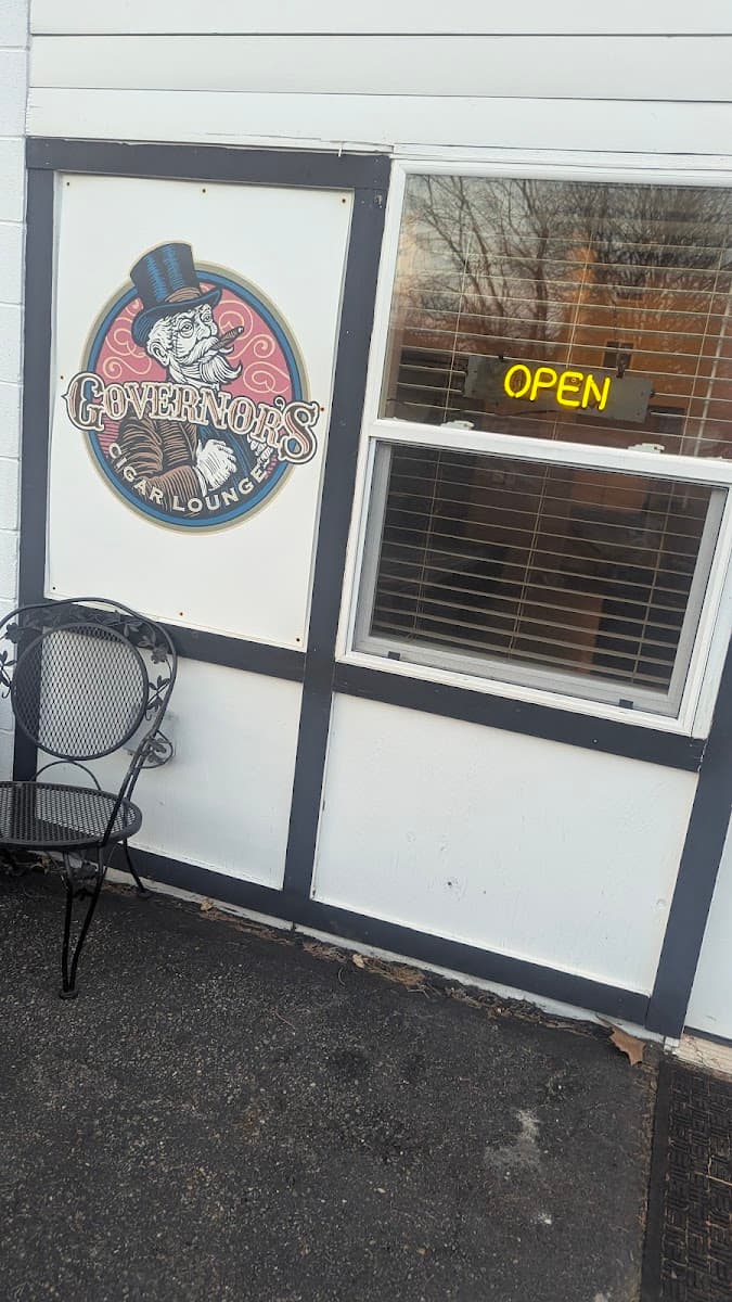 Governors Cigars Lounge East