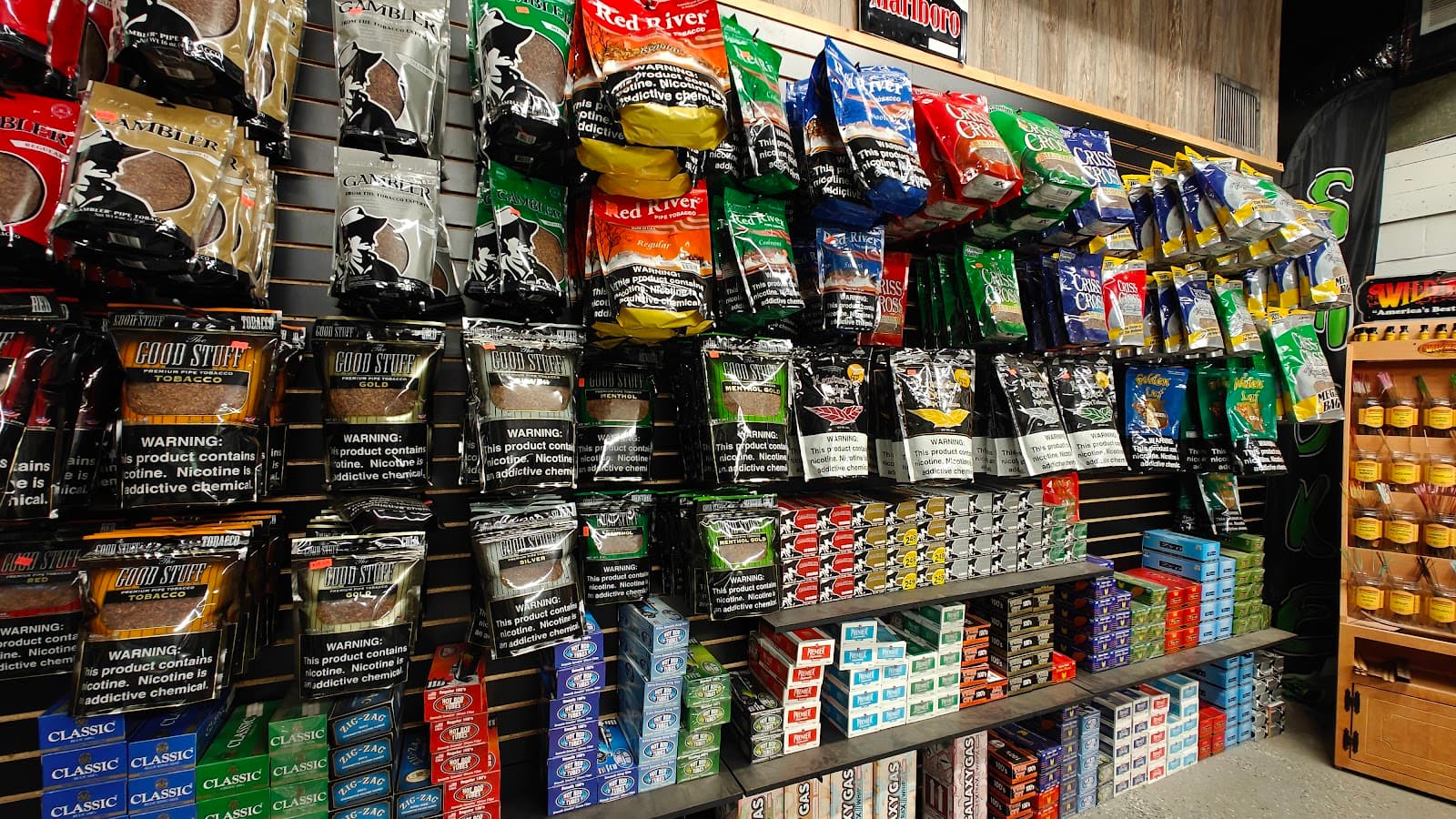 Hocking Hills Cigar & Tobacco