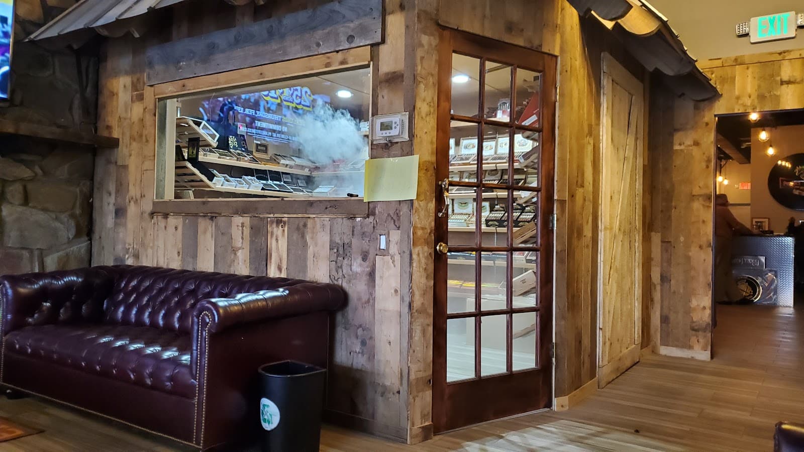 J&R Cigar Shop dba The Perfect Ash Cigars