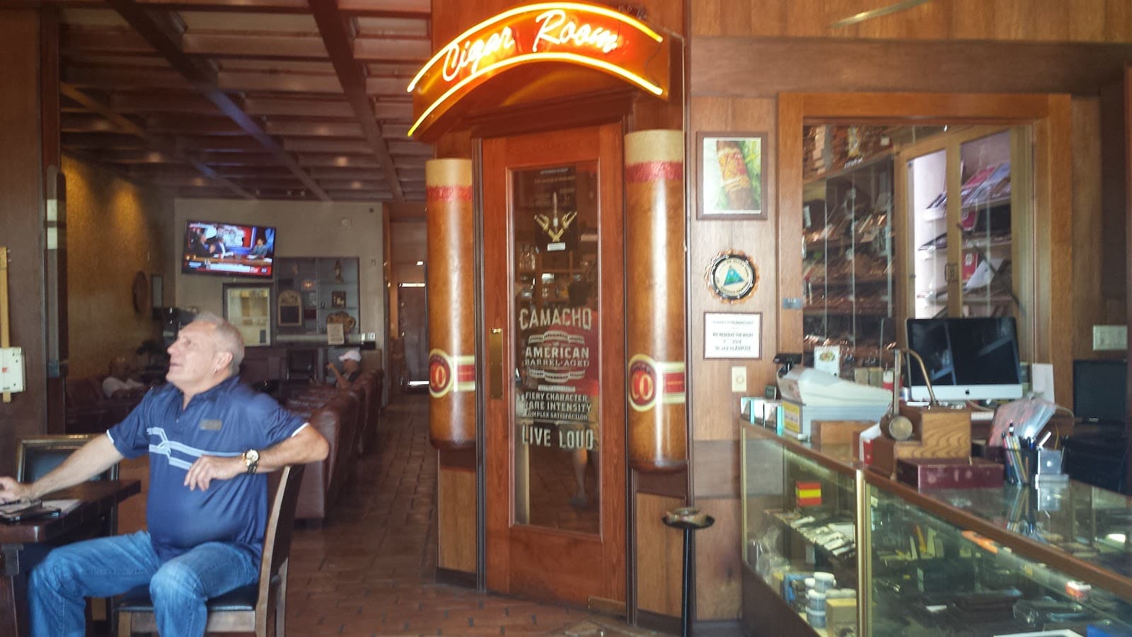 Malibu Hills Cigar Co