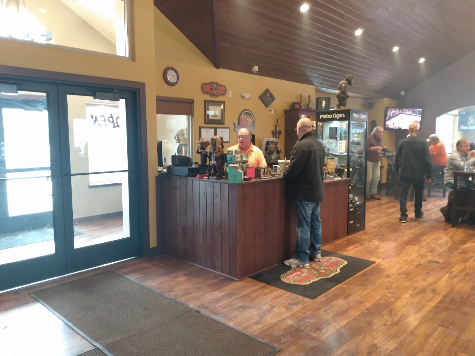 Metro Cigars, LLC