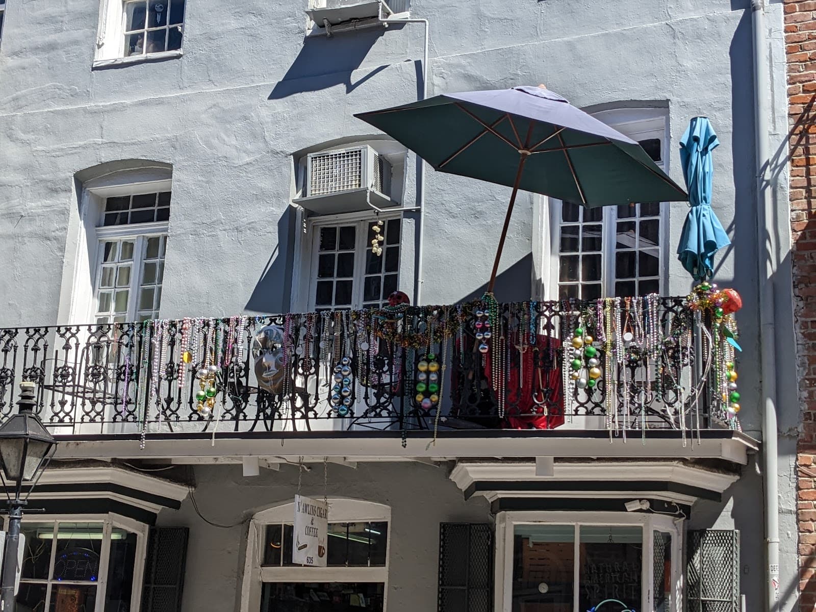 Nawlins Cigar and Coffee