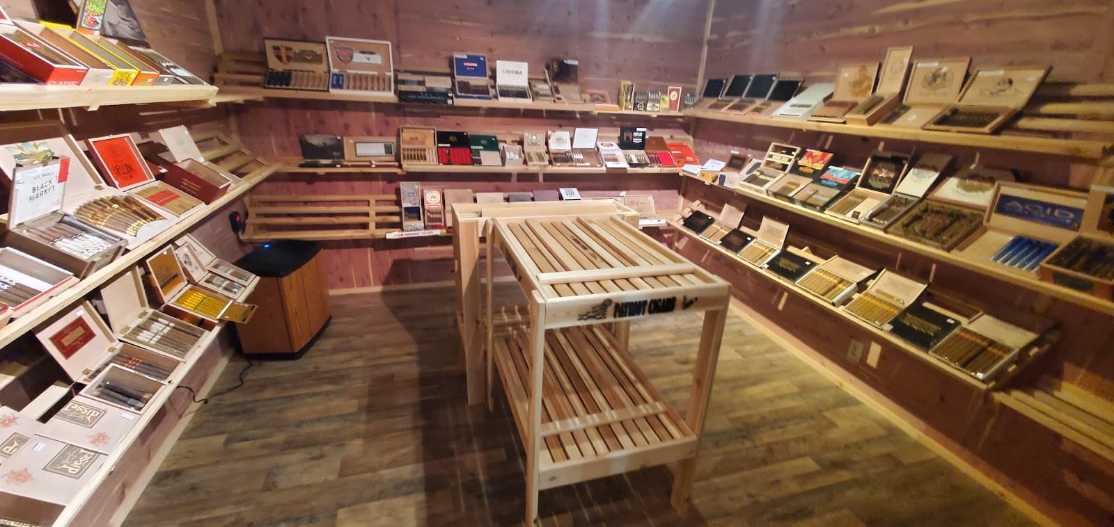 Patriot Cigars: Beer and Wine