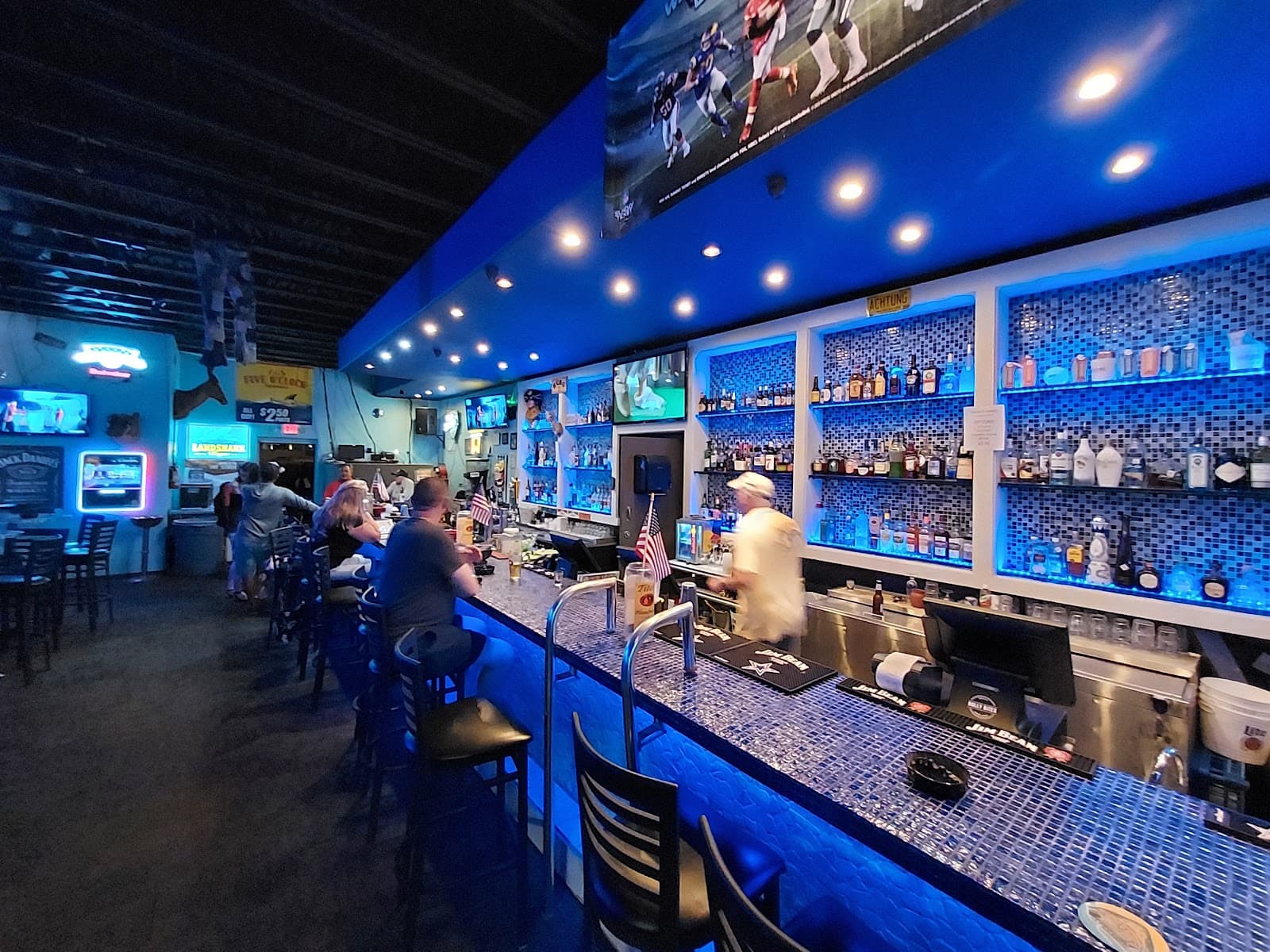 Rockin Cigar Bar & Grill