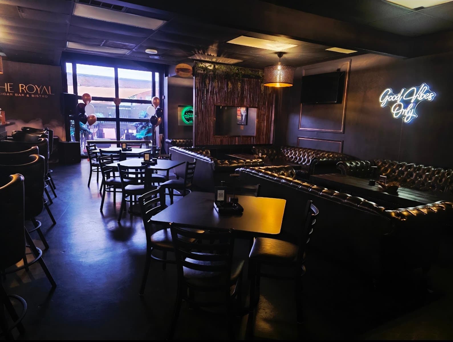 Royal Cigar Bar And Bistro