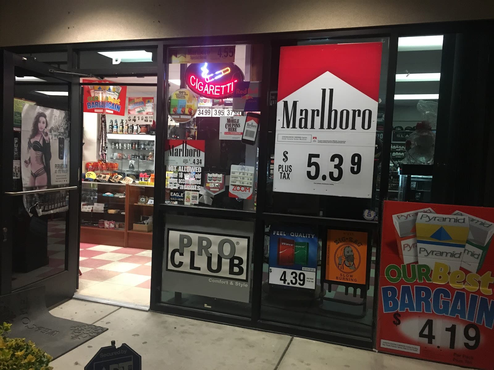 Shafter Tobacco Shop