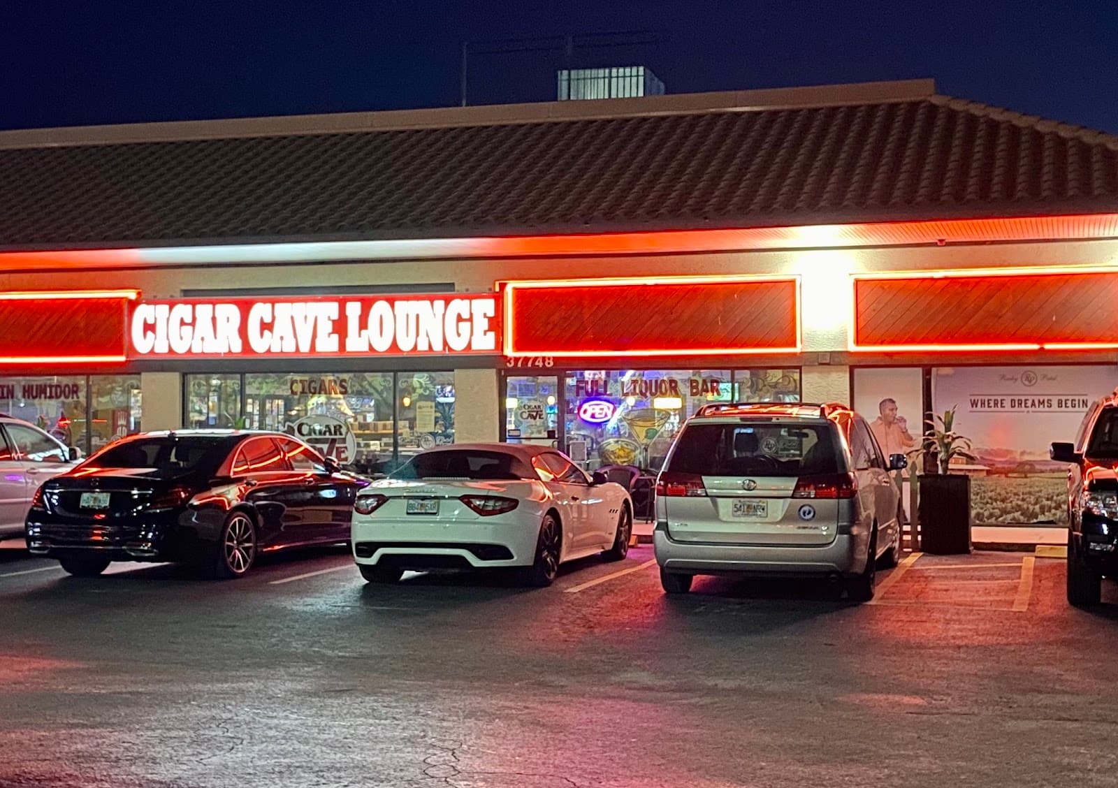Tampa Cigar Cave