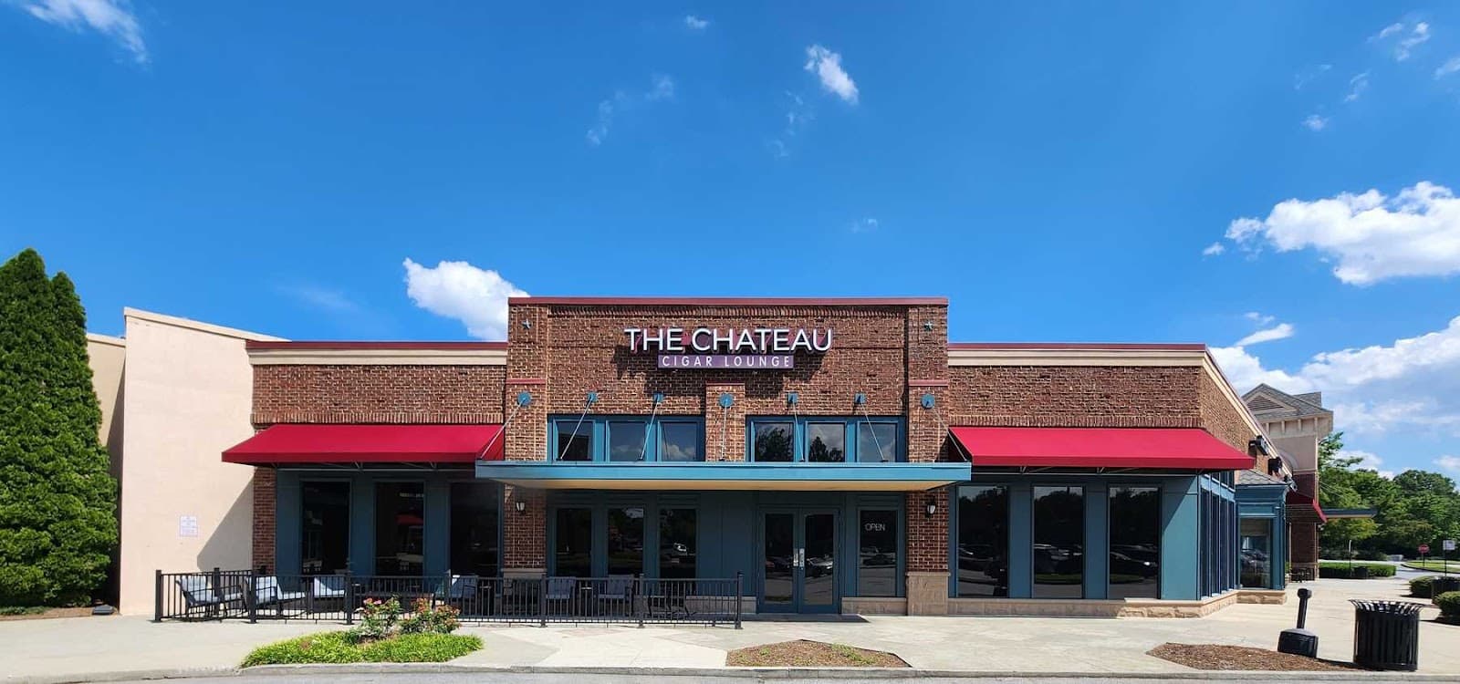 The Chateau Cigar Lounge