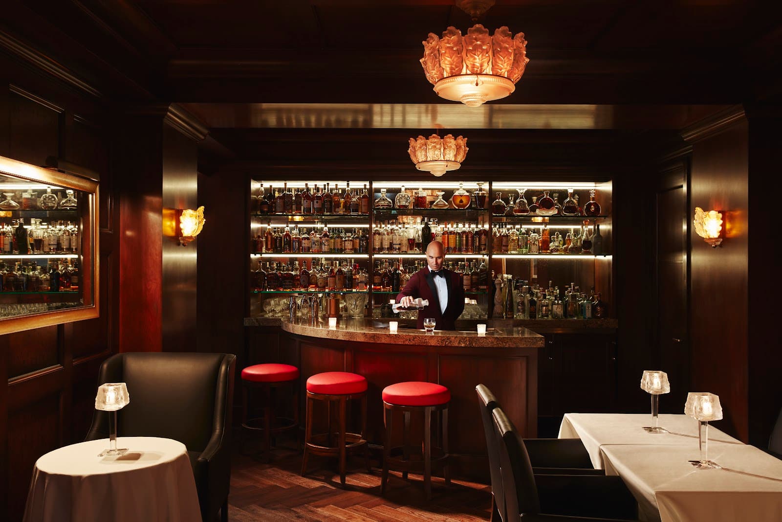 The Cigar And Whiskey Bar