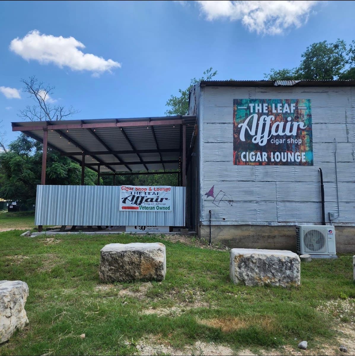 The Leaf Affair Cigar Shop