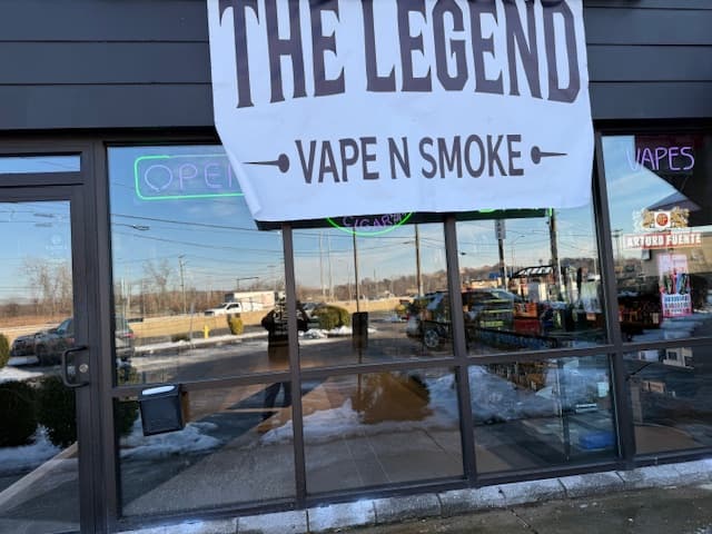The Legend Vape N Smoke