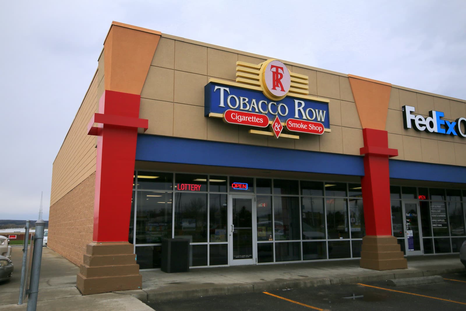 Tobacco Row (HQ)