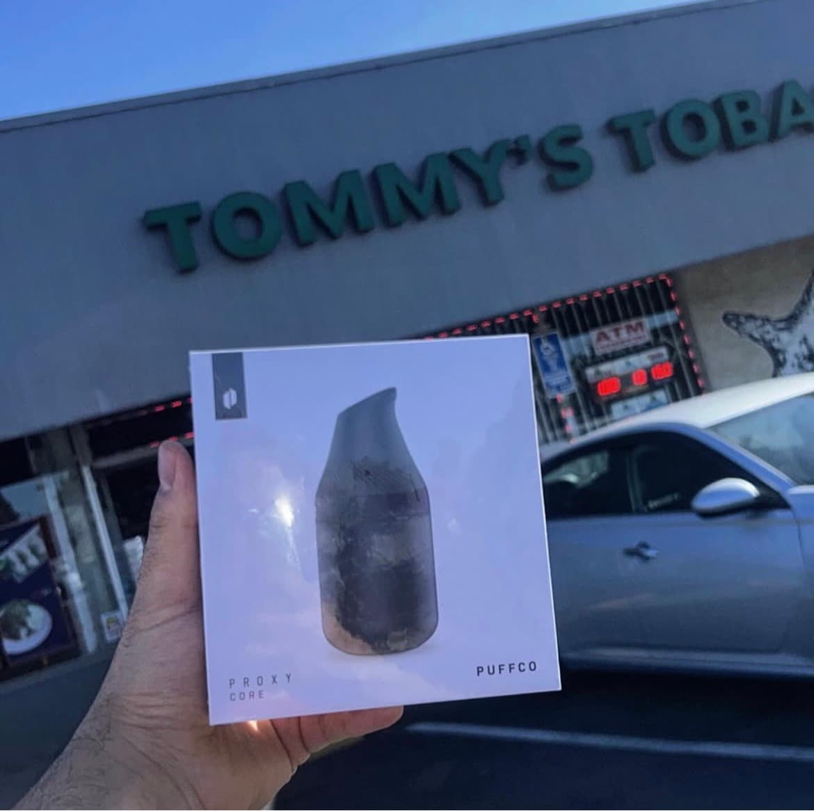 Tommy's Tobacco