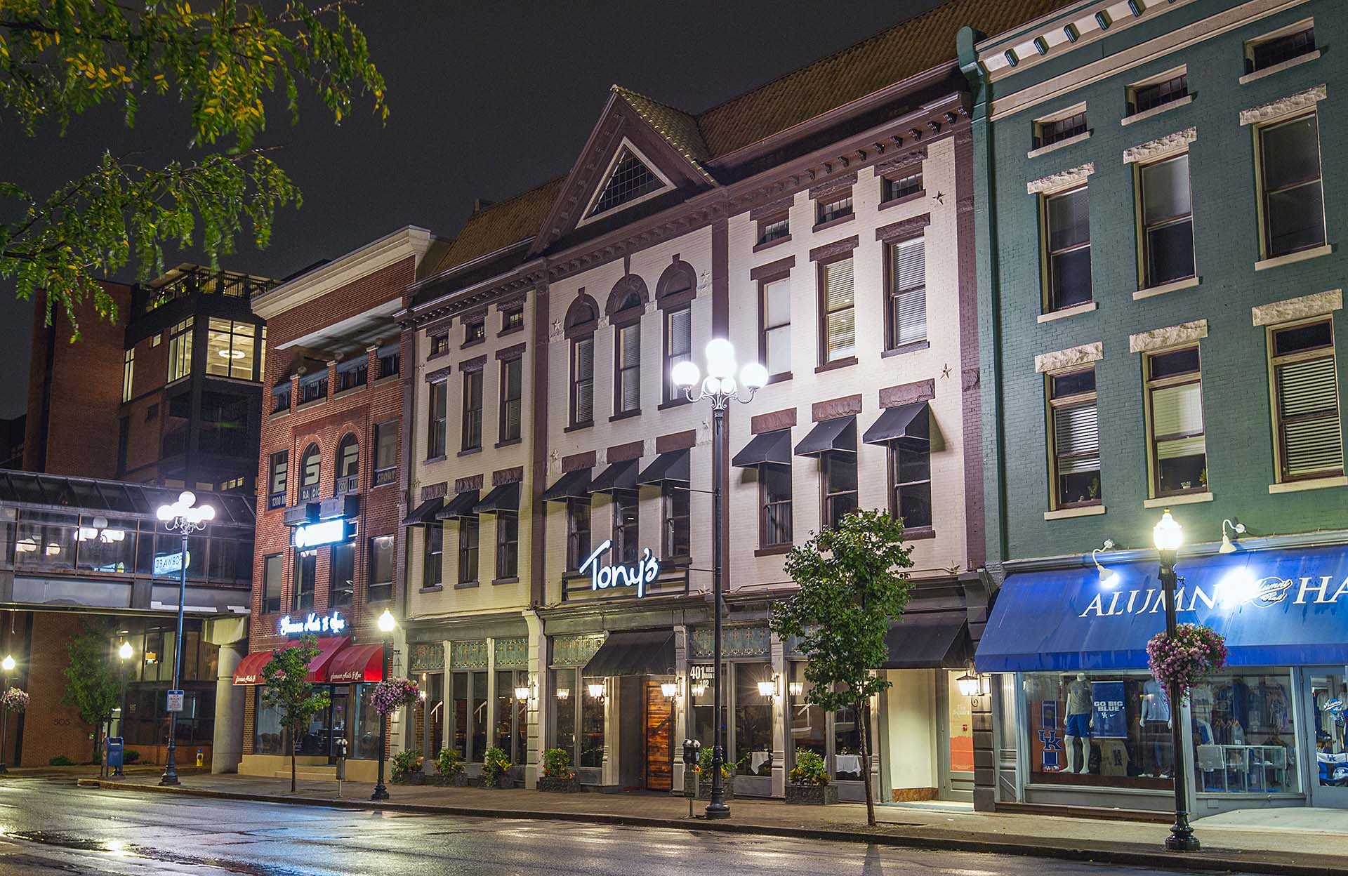 Tony's of Lexington