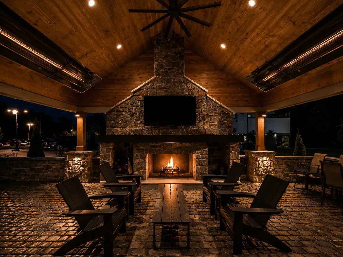 The patio at Summit Cigar Co. in Akron, Ohio