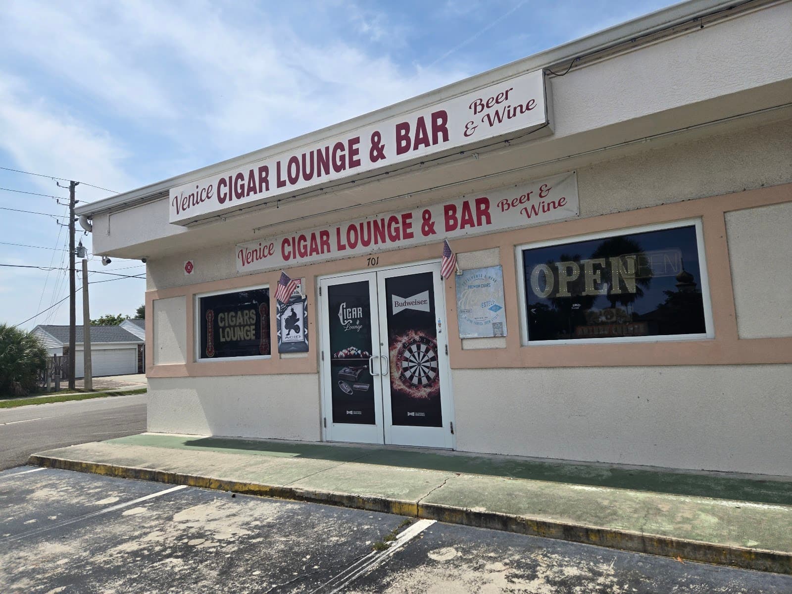 Venice Cigar Lounge
