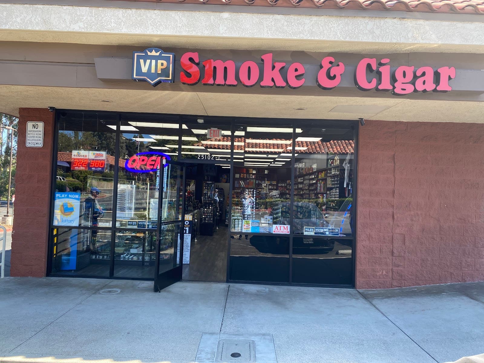 VIP Smoke & Cigar
