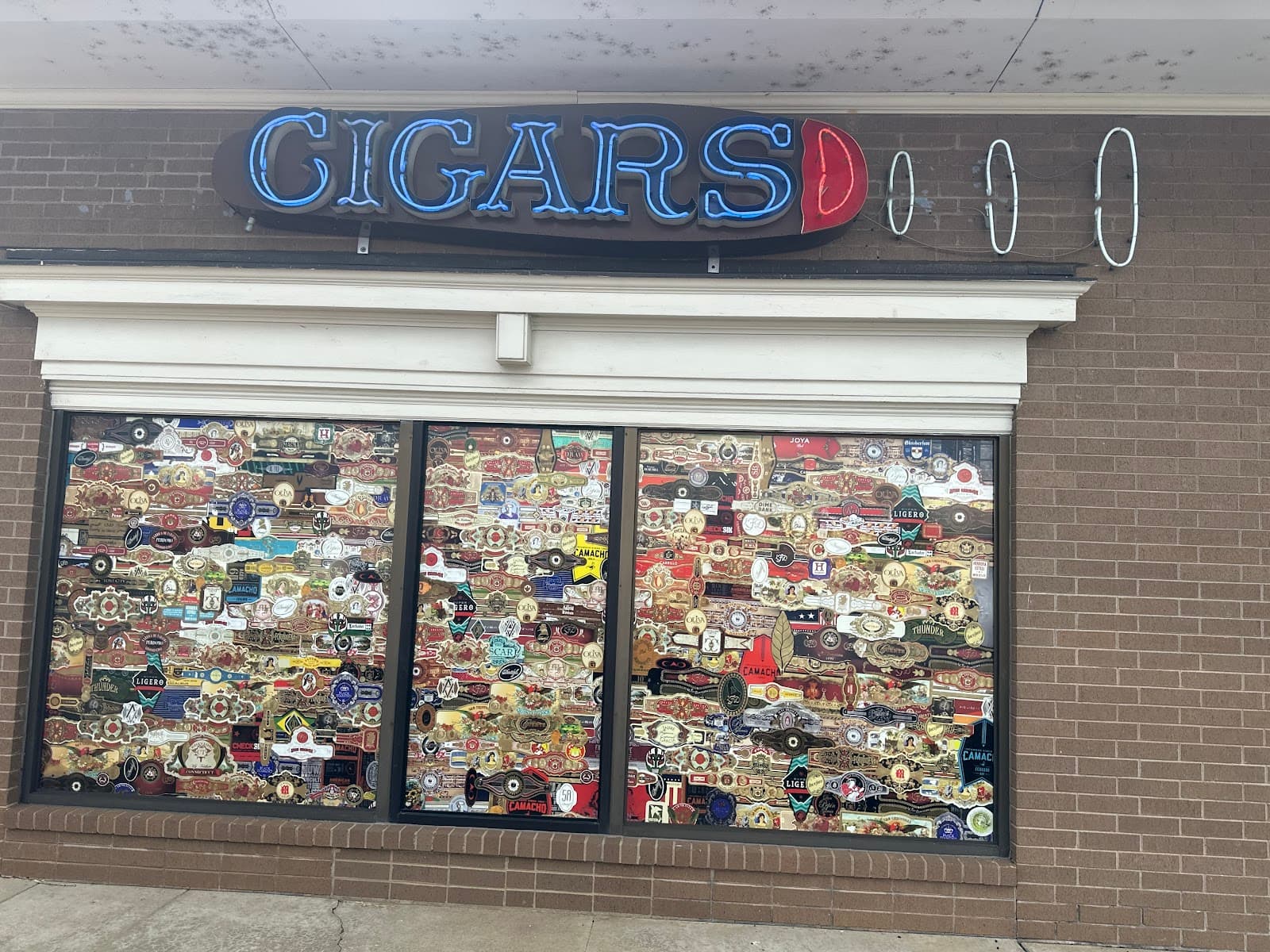 Winstons Pipe and Cigar Emporium