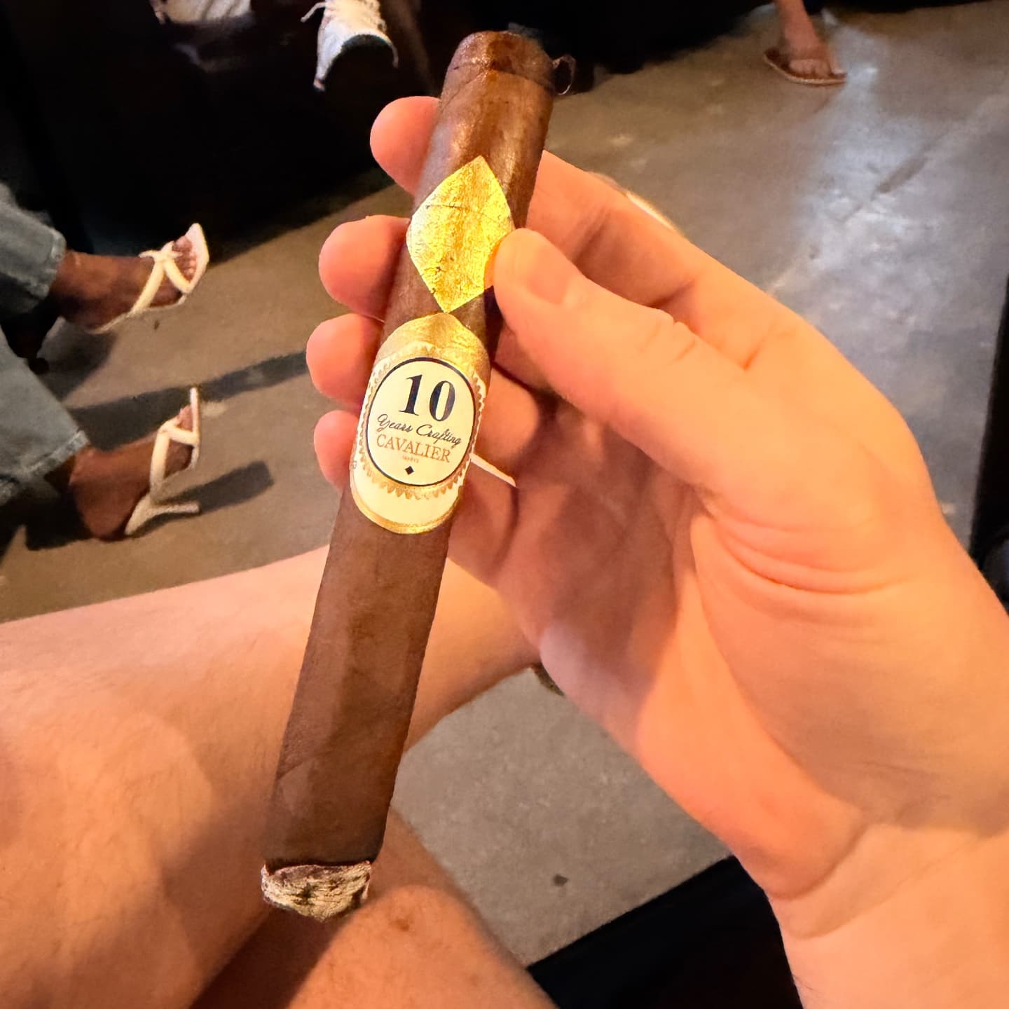 Cigar post