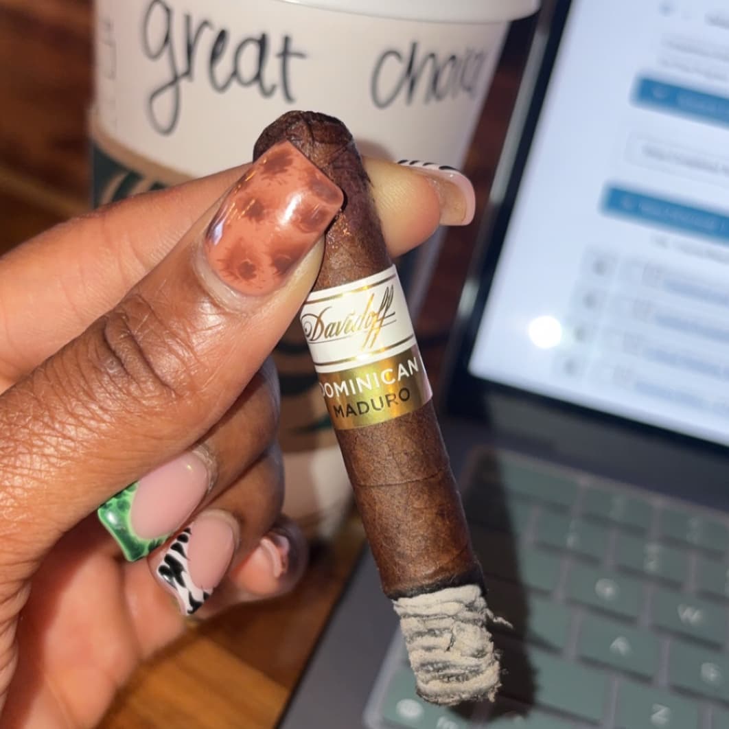 Quick smoke and homework 🥸